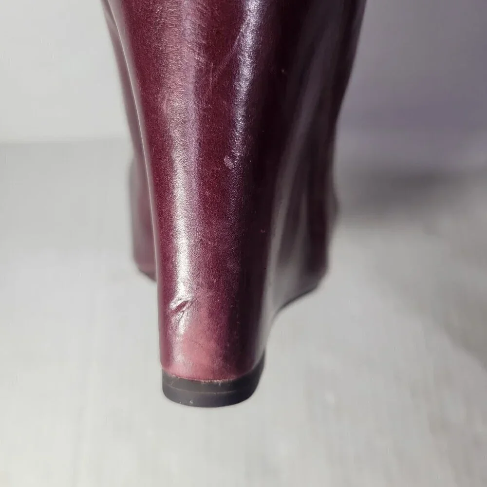 Delman Burgundy Leather Wedge Heel Pumps Size 9.5